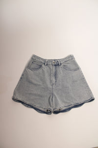 Mary Denim Scallop Shorts