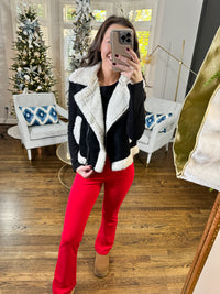 Black Sherpa Vest (Restock)