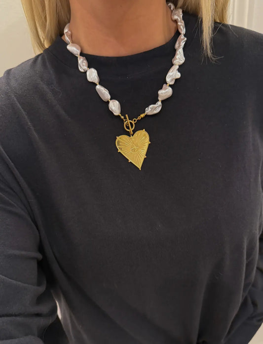 Heart Pearl Necklace