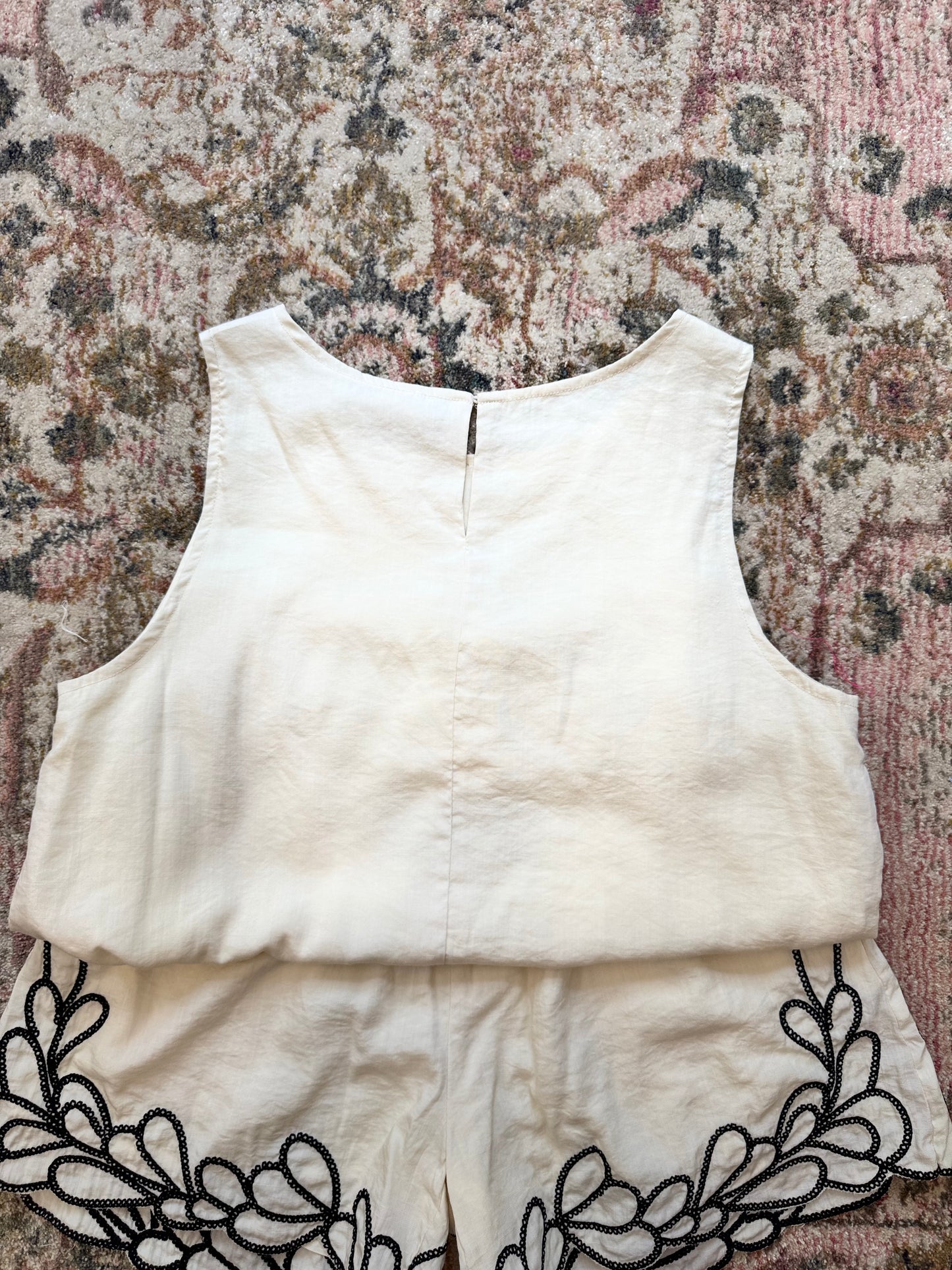 White Morgan Set