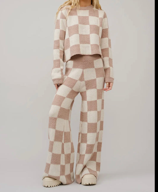 Cozy Checkered Set