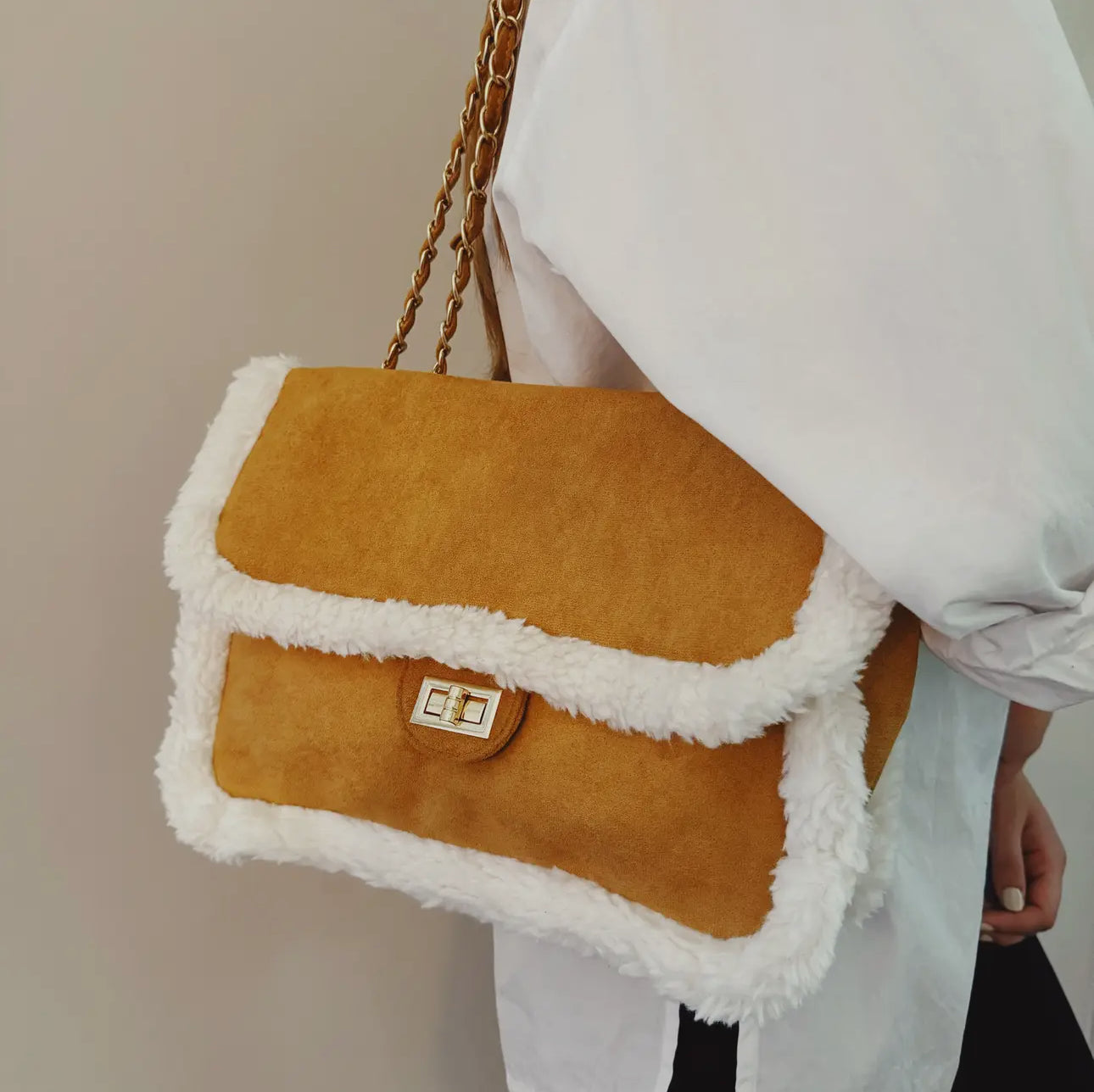 Caramel Sherpa Purse