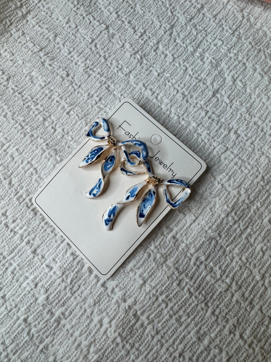 Bow Earrings