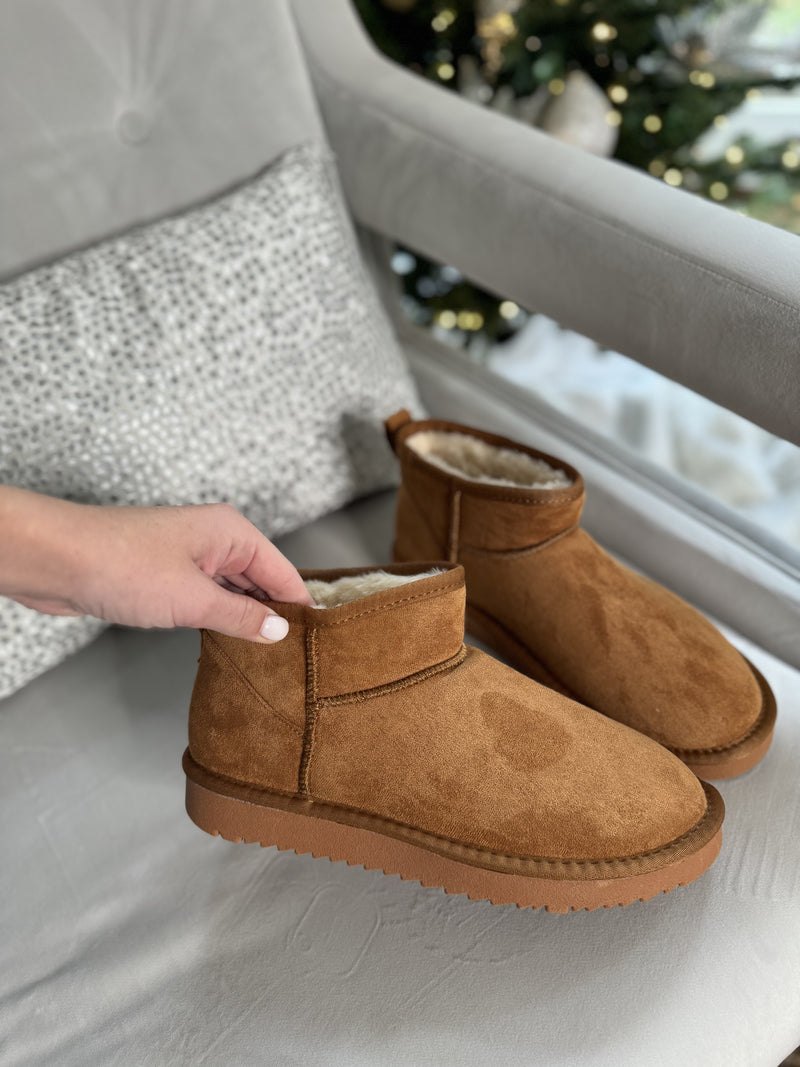 Chestnut Boots