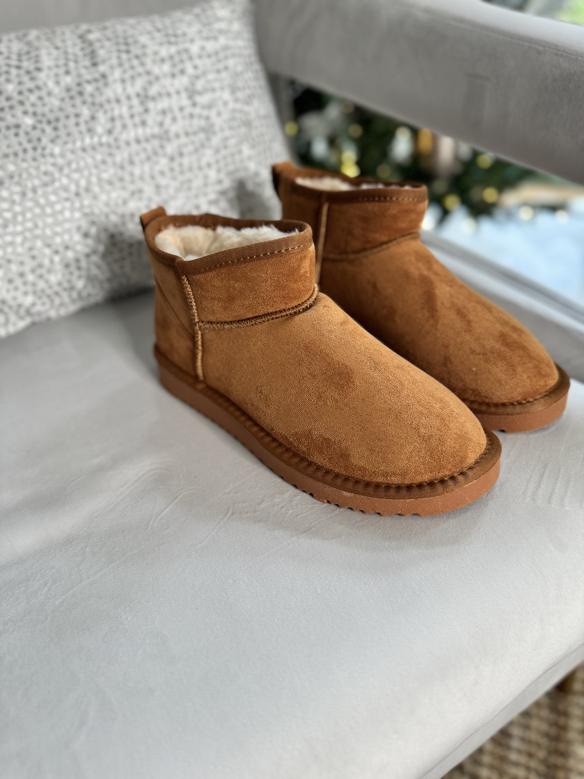 Chestnut Boots